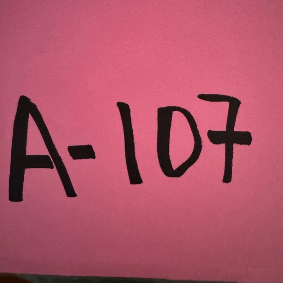 Taylor Swift Reputation Stadium Tour Snake Newsprint Tank Top XXL - Picture 13 of 13